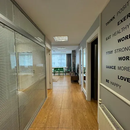 Secure Eclectic 2br With Concierge And Free Private Indoor Parking Next To Trump Tower & Cevahir * Istambul